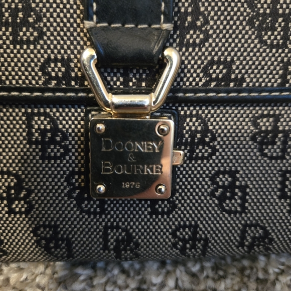 Dooney & Bourke Black and Gray Clutch - Picture 2 of 12